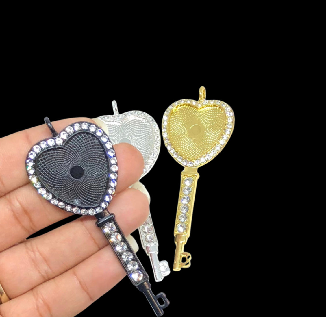 Heart key bezel (bezel & glass only)