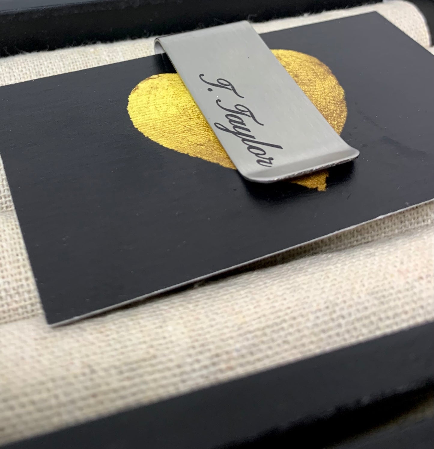 Engraved money clip (horizontal)