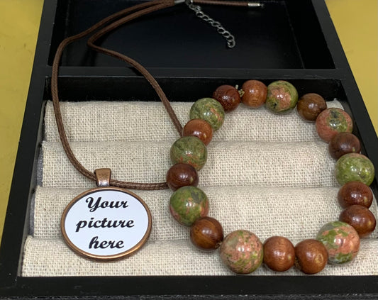 Copper pendant necklace & multicolored bracelet