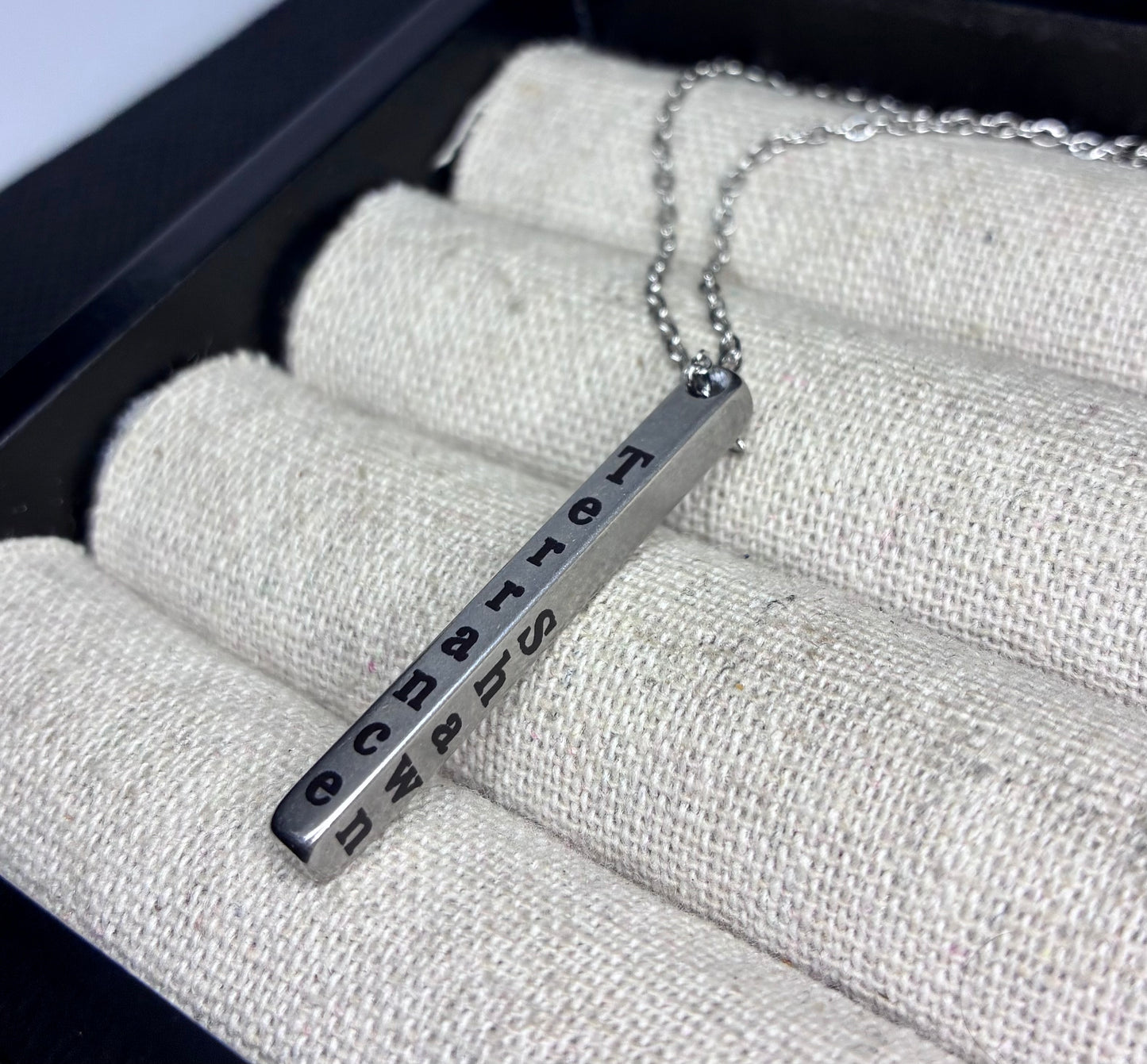 Personalized bar necklace