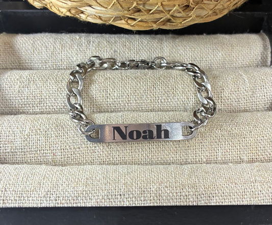 Personalized name bracelet