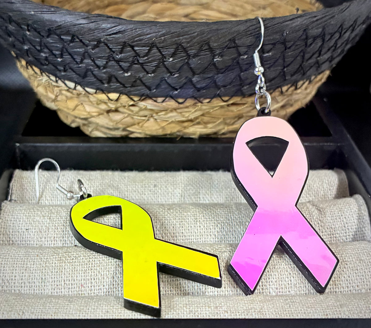 Holographic ribbon earrings