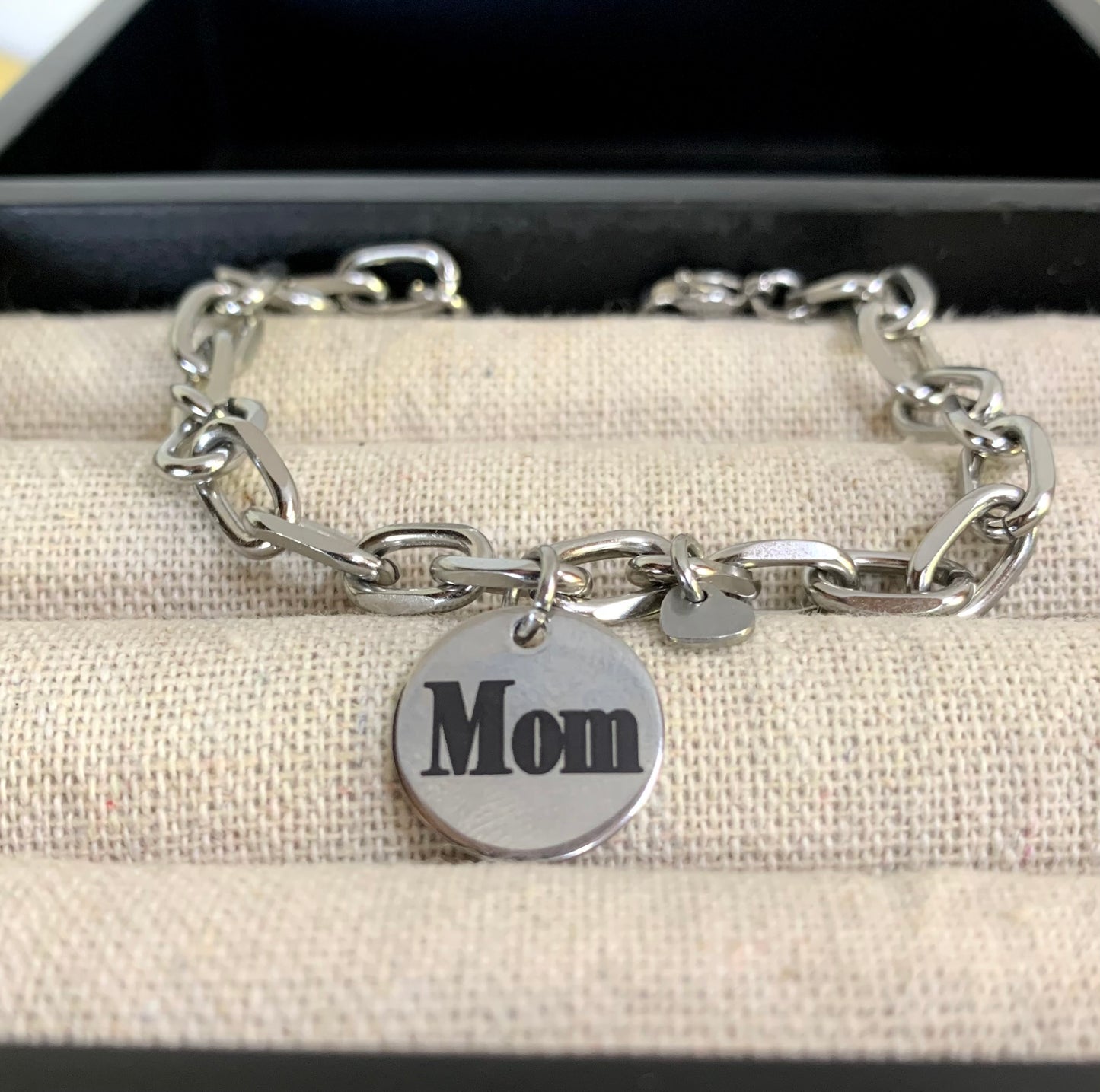Mom charm bracelet