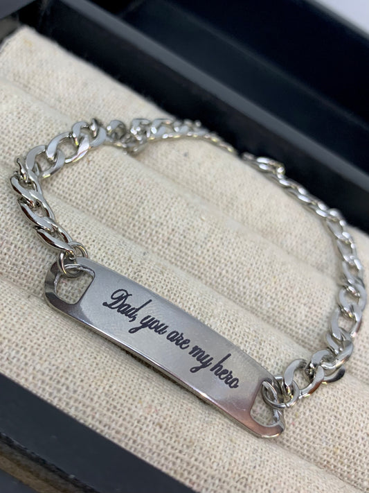 “Dad, you’re my hero” bracelet