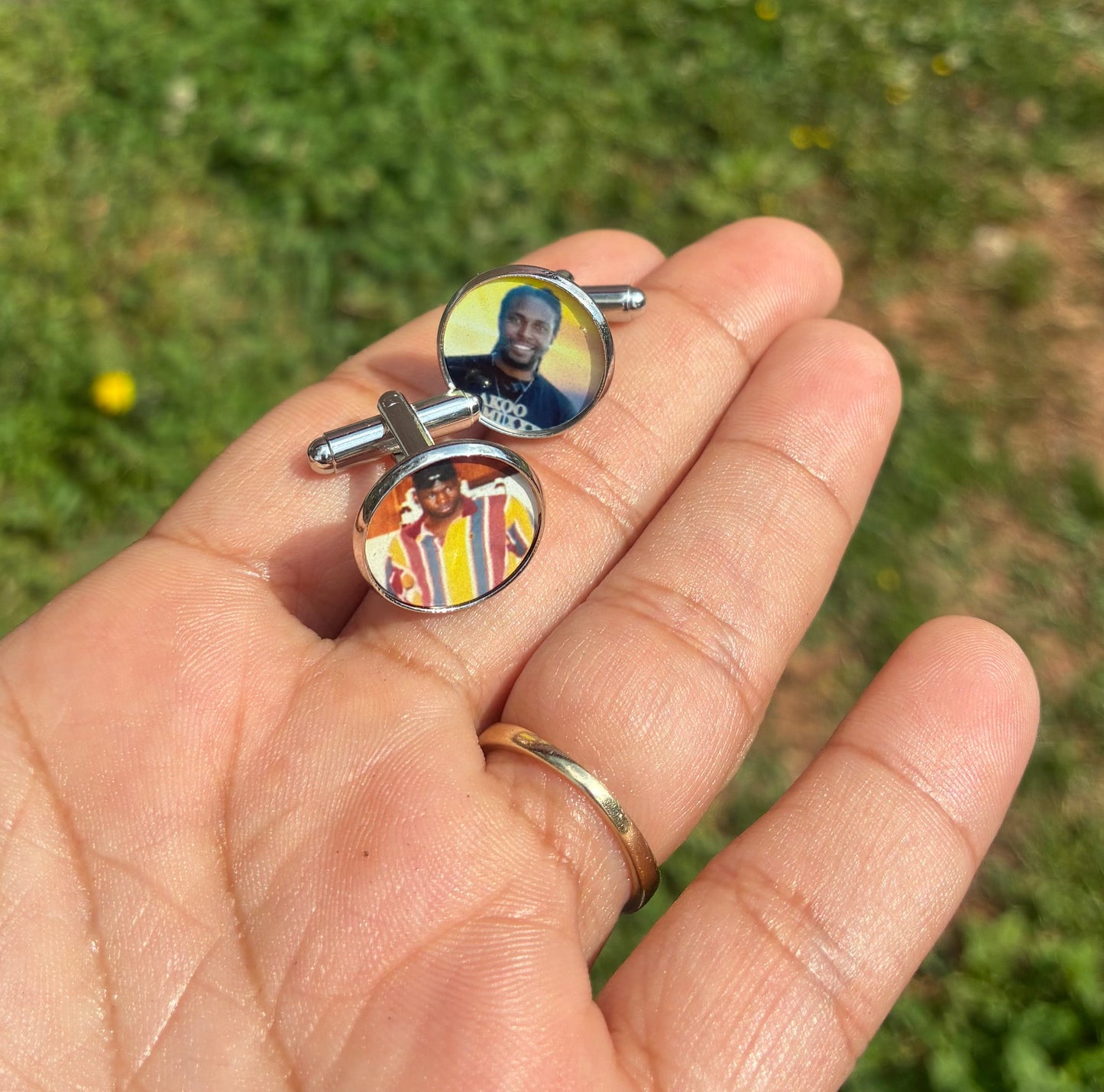 Customized cuff links