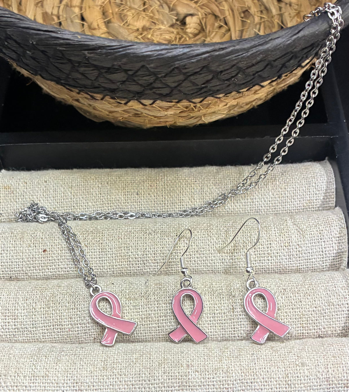 Pink ribbon jewelry set