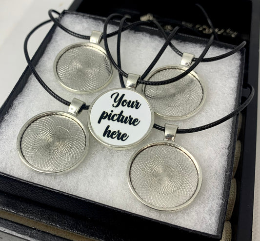 Silver pendant necklaces (bulk)